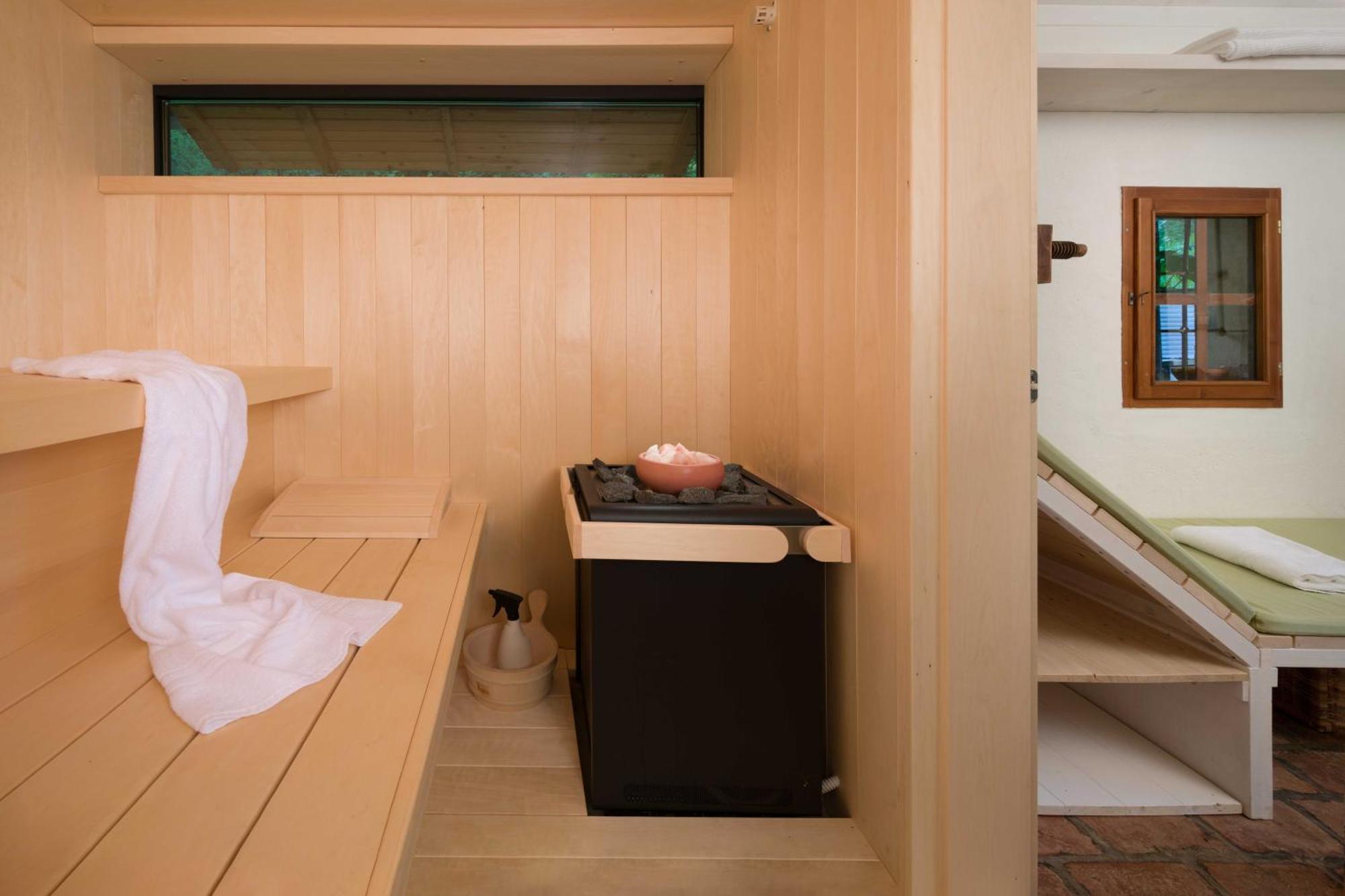 Villa Artes With Free Hot Tub & Sauna บรานิก ภายนอก รูปภาพ